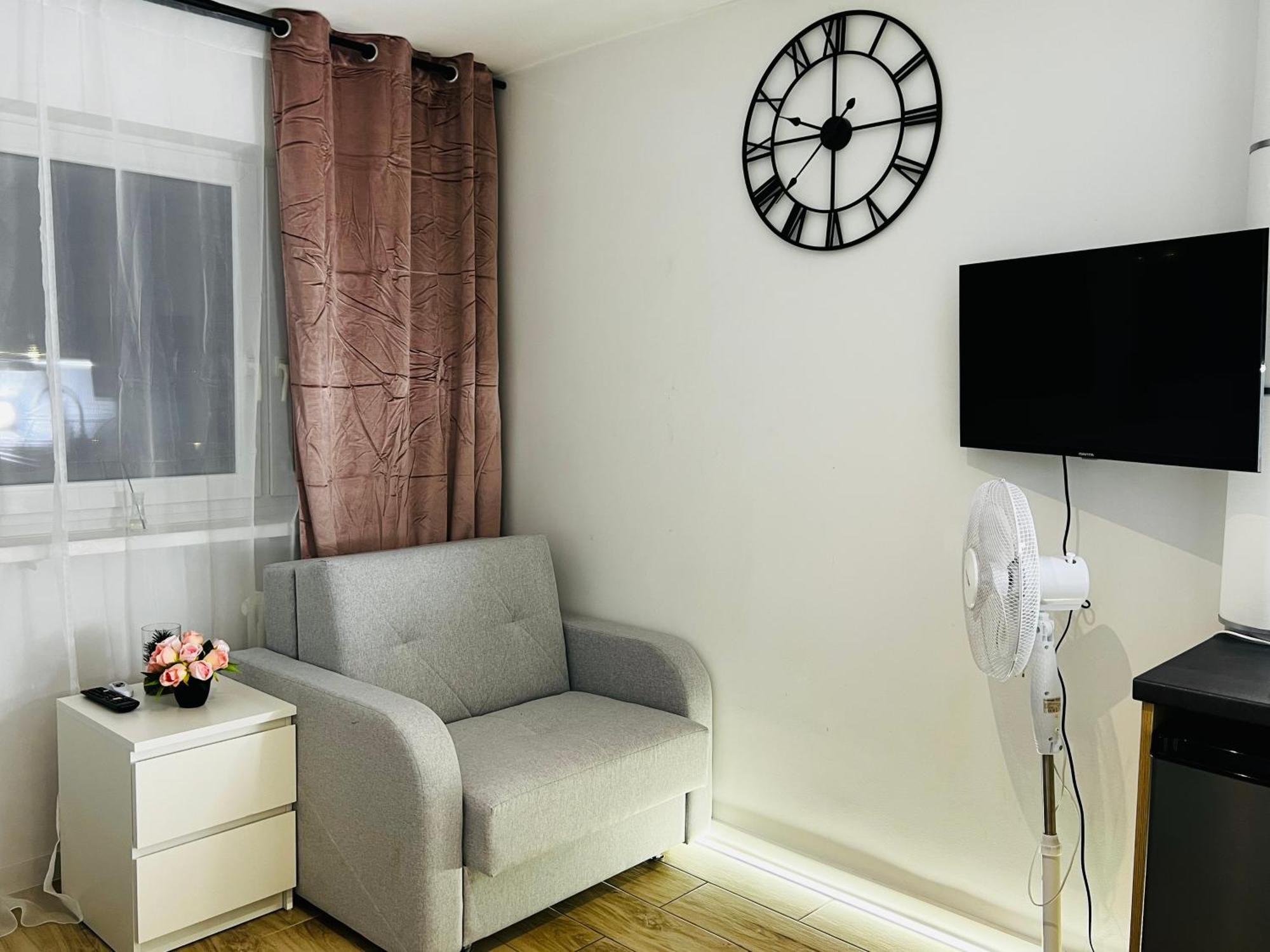 Appartement Klimatyczna Kawalerka Typu Na Mokotowie Blisko Centrum